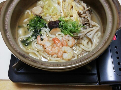 簡単！海老ときのこの鍋焼きうどん